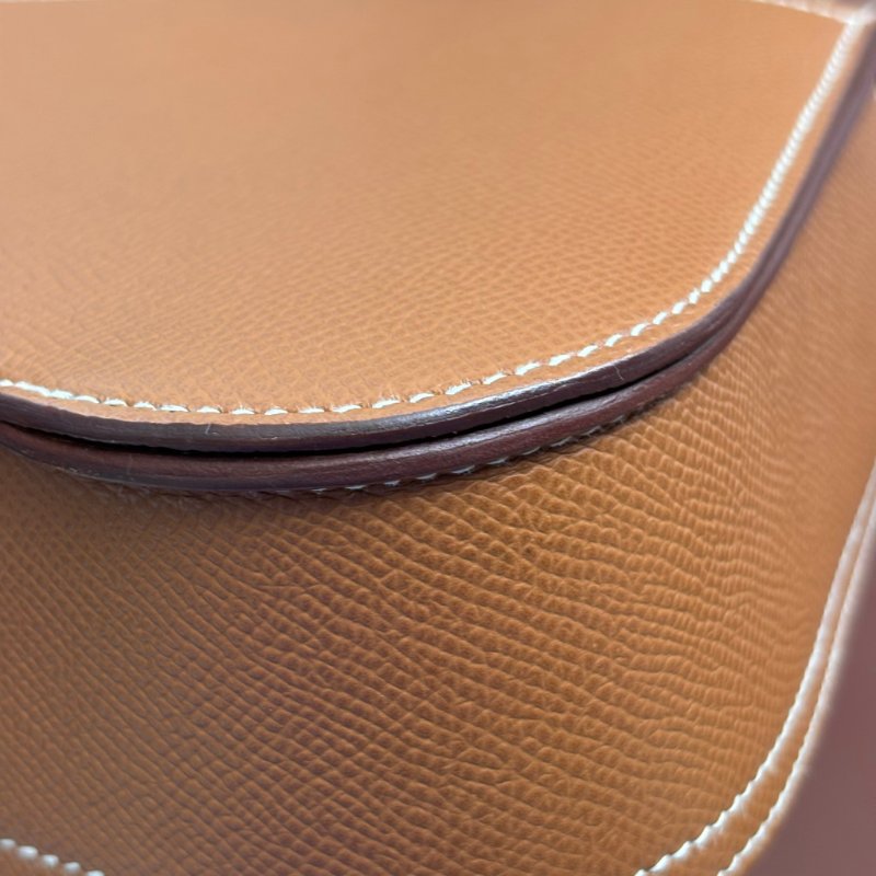 W刻::HERMES:: DELLA 18金棕色皮革銀釦肩背包 屁股包-11