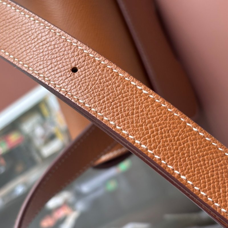 W刻::HERMES:: DELLA 18金棕色皮革銀釦肩背包 屁股包-16