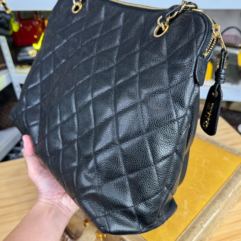 上架中🔑Chanel 黑荔枝紋信封托特包/肩背包-10