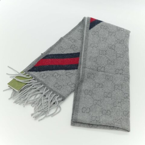 （閒置品♥️吊牌紙袋有）Gucci 古馳 GG logo 灰色 羊毛 流蘇圍巾