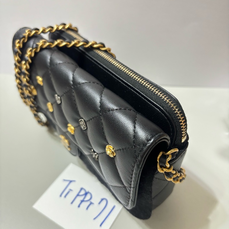 Chanel 限量徽章款 雙層 WOC 二合一鏈條包 發財包-2