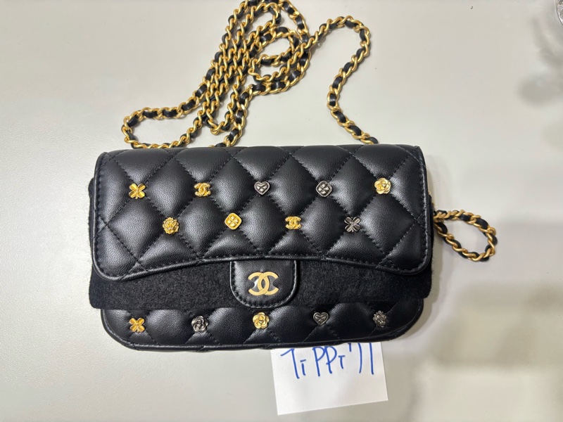 Chanel 限量徽章款 雙層 WOC 二合一鏈條包 發財包-5