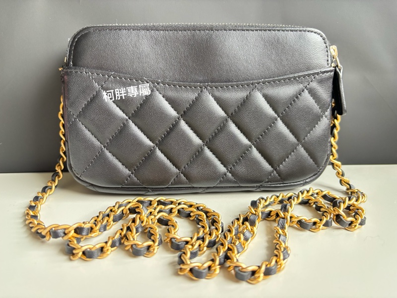 Chanel 限量徽章款 雙層 WOC 二合一鏈條包 發財包-6