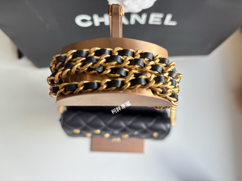 Chanel 限量徽章款 雙層 WOC 二合一鏈條包 發財包-14