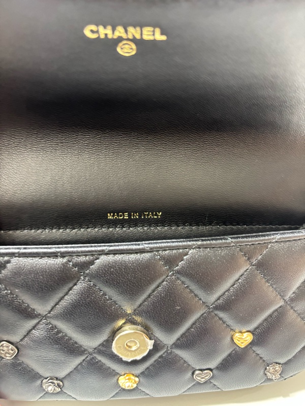 Chanel 限量徽章款 雙層 WOC 二合一鏈條包 發財包-15