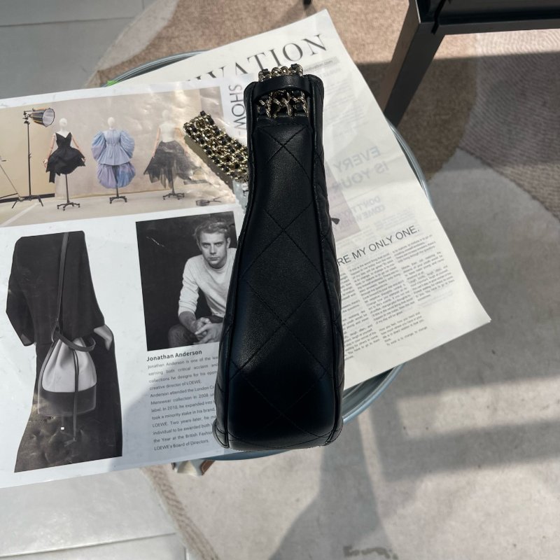 近新品 香奈兒/Chanel 瀑佈鏈Hobo 黑金羊皮肩背包-2