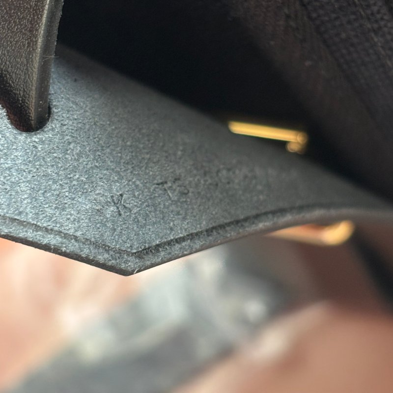 K刻 天菜::HERMES:: MINI HERBAG黑色帆布金釦斜背包-27