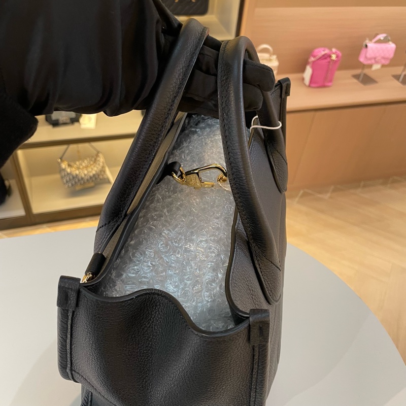 Gucci黑色全皮logo托特中号斜挎包-9