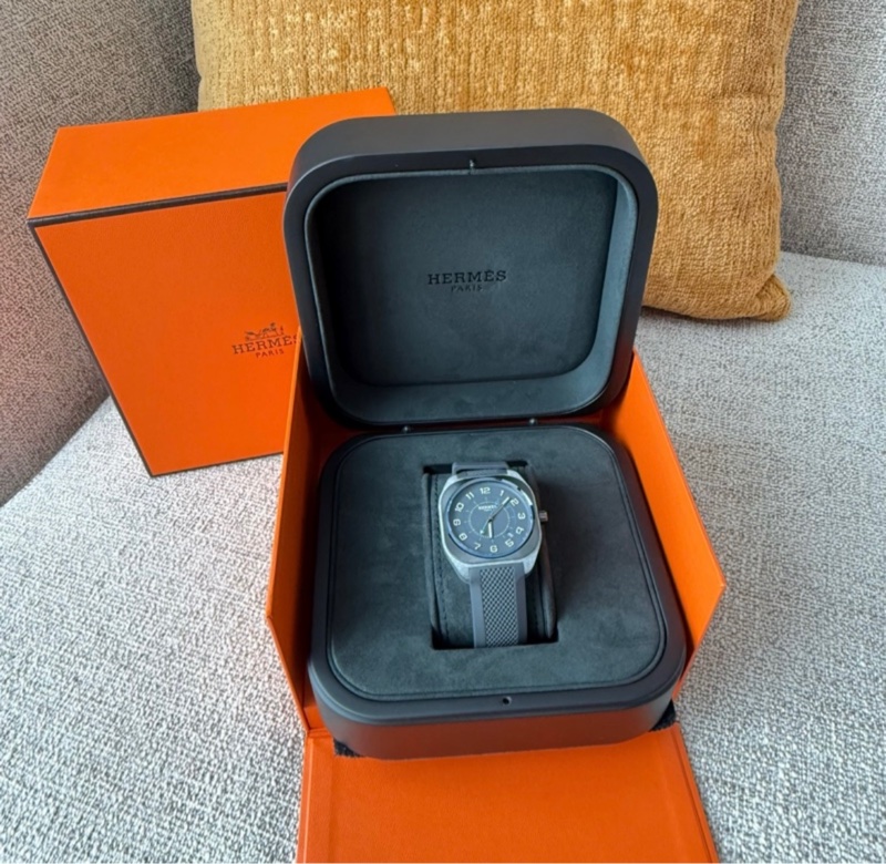 Hermes HO8 男裝自動機械手錶 藍色秒針-5