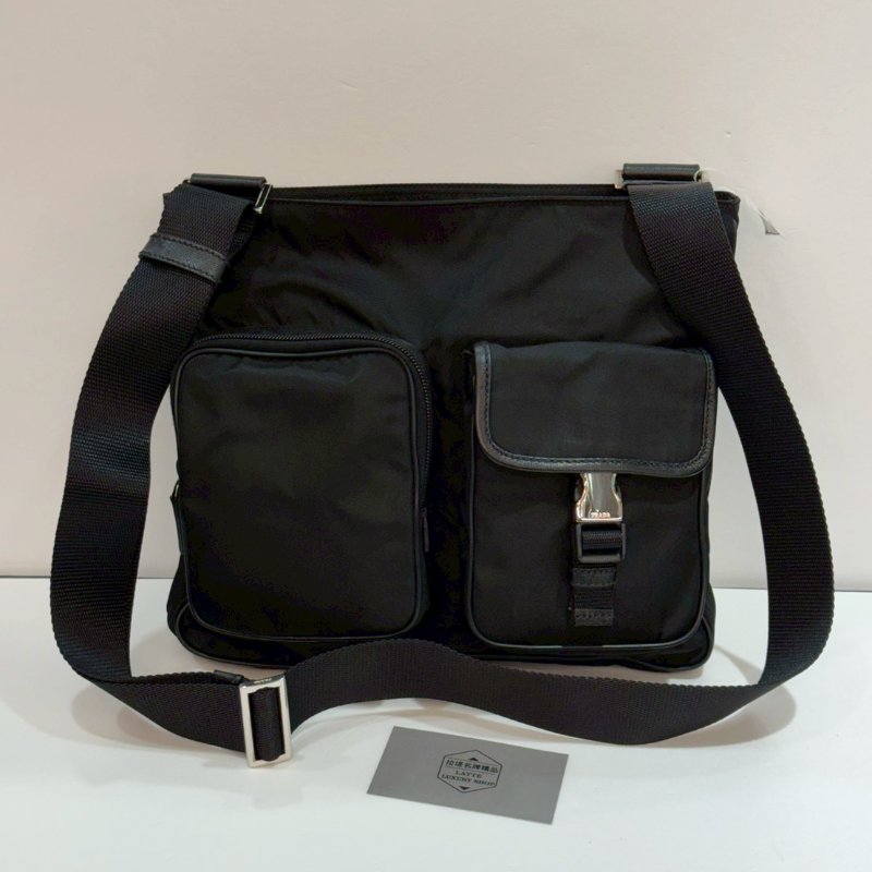 PRADA 斜背包/側背包 9成新-1