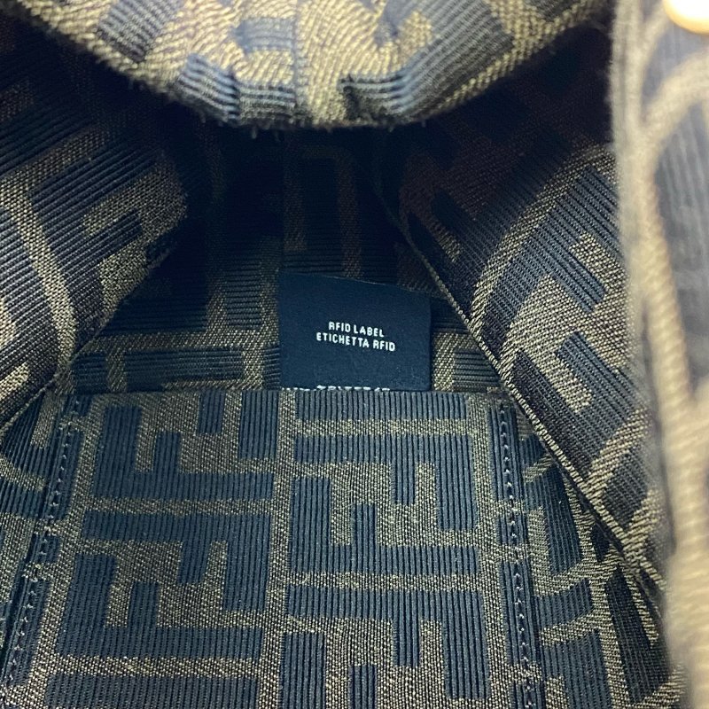 △ Fendi 芬迪 Pink Calfskin First Shoulder Bag 粉紅色小牛皮肩背袋 - 267000884-17