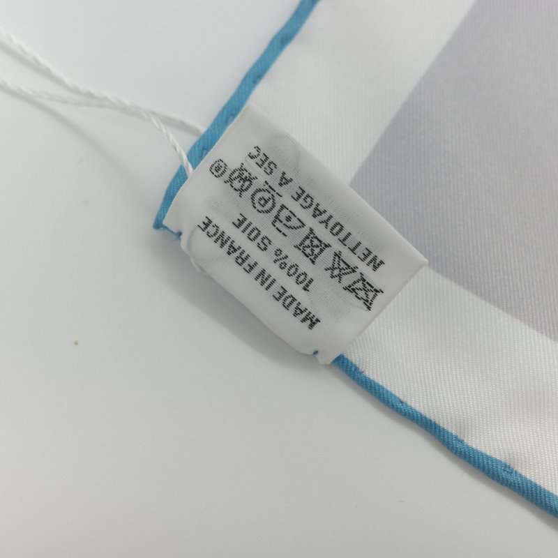 (稀有雙面印花♥️)Hermès 愛馬仕 Les Folies du Ciel天空的瘋狂 雙面印花 真絲方巾-9
