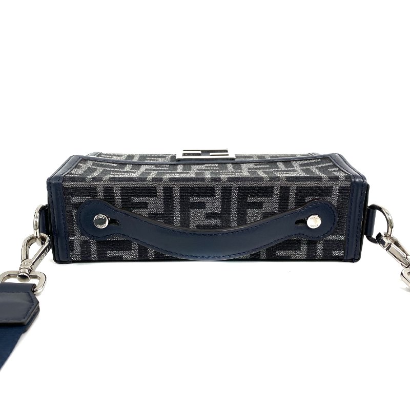 △ Fendi 芬迪 Navy Canvas Baguette Soft Trunk Crossbody Bag 7VA565 深藍色帆布經典老花斜背袋 - 267000503-6
