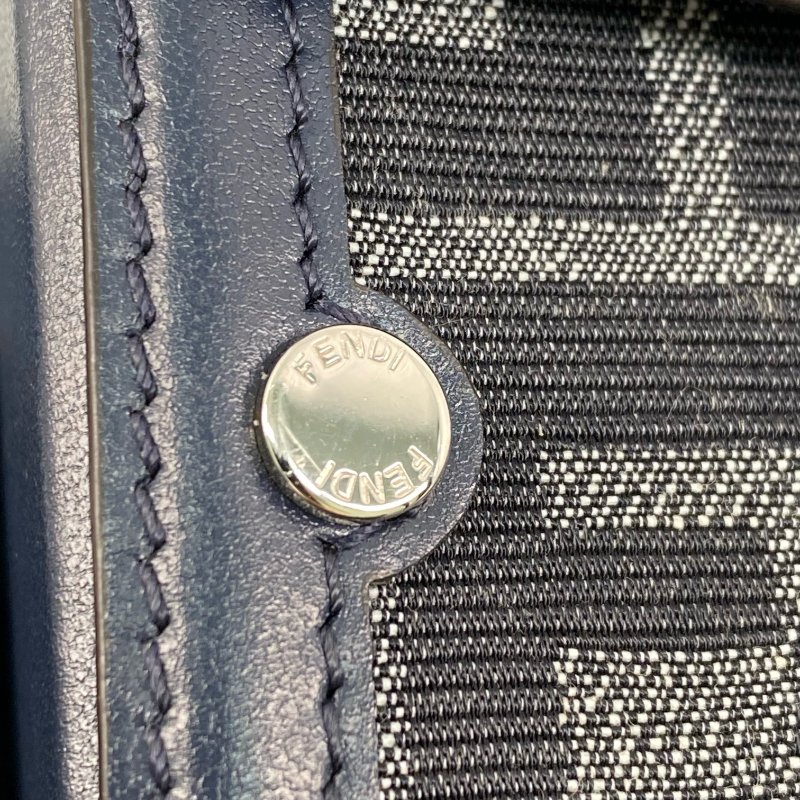 △ Fendi 芬迪 Navy Canvas Baguette Soft Trunk Crossbody Bag 7VA565 深藍色帆布經典老花斜背袋 - 267000503-13