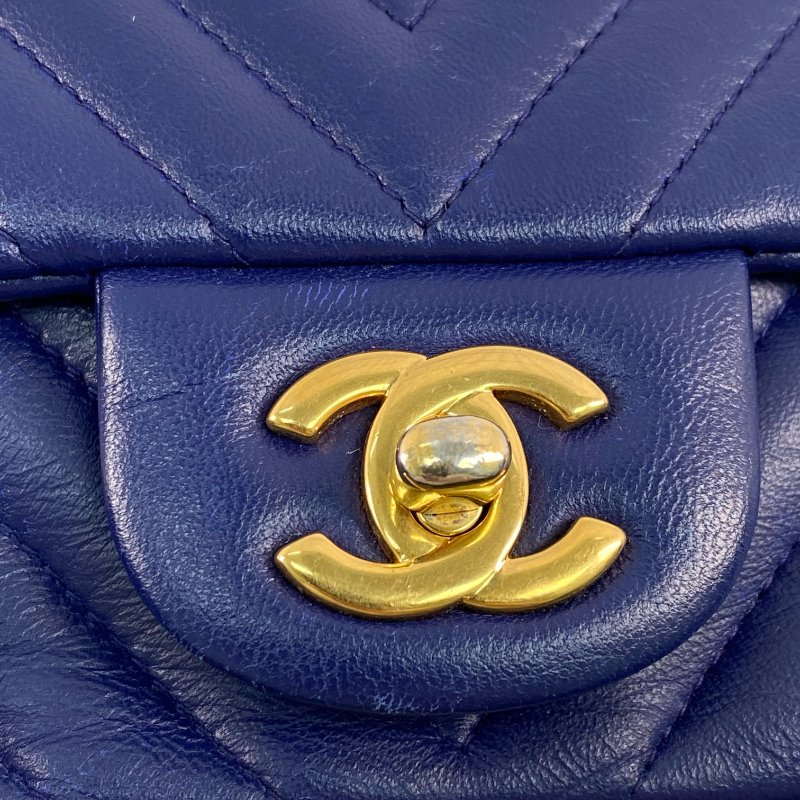 △ Chanel 香奈兒 Navy Lambskin Gold Tone Metal V-Stitch Chain Crossbody Bag No.21 深藍色小羊皮金色金屬鎖鏈斜背袋No.21 - 267000721-12