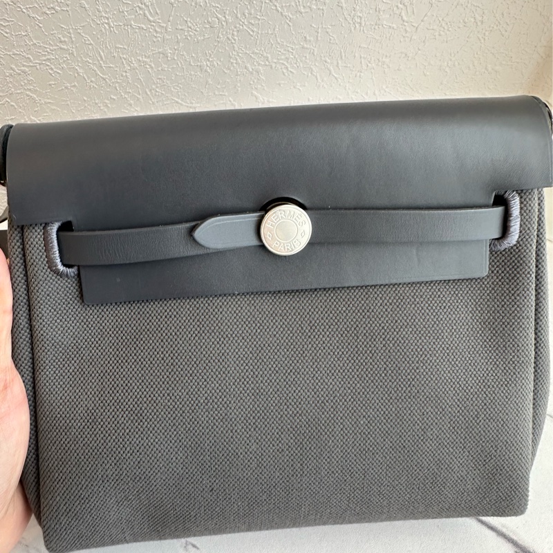 愛馬仕mini herbag 灰色-1