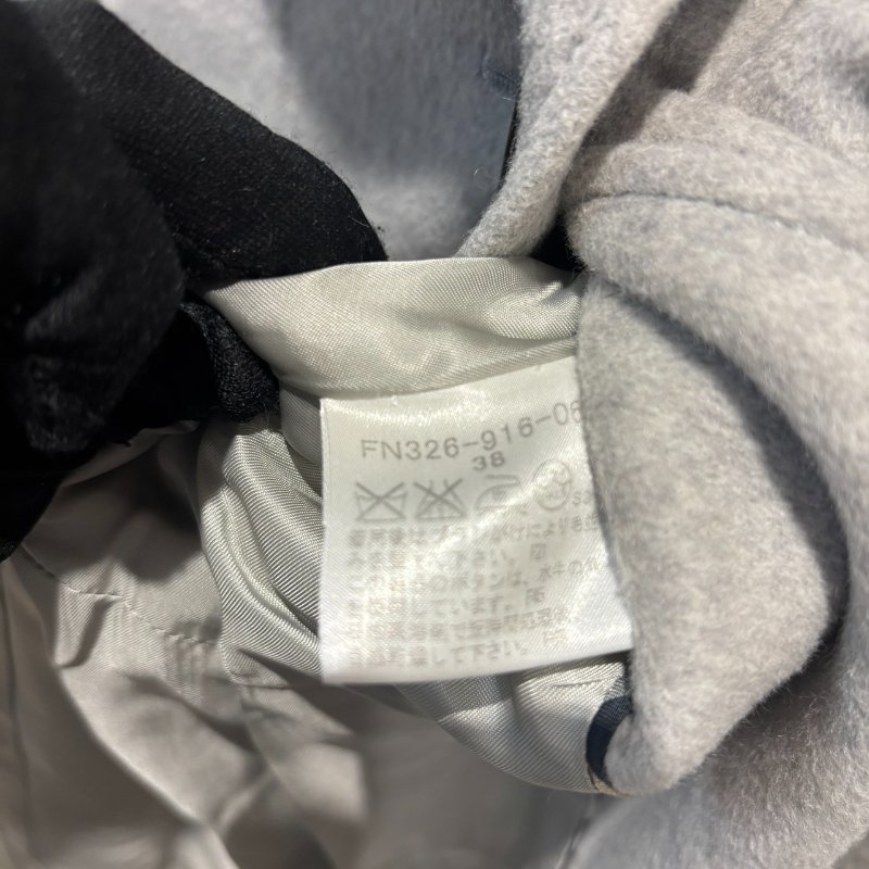 【美收精品】BURBERRY灰色風大外套 5-1-6