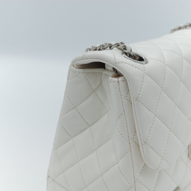 Chanel 香奈兒 Cockpit 白色菱格紋 羊皮 翻蓋包 斜背包-11