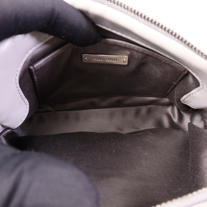 Miu Miu 羊皮皮革Shoulder Bag銀扣鏈帶肩背袋-5
