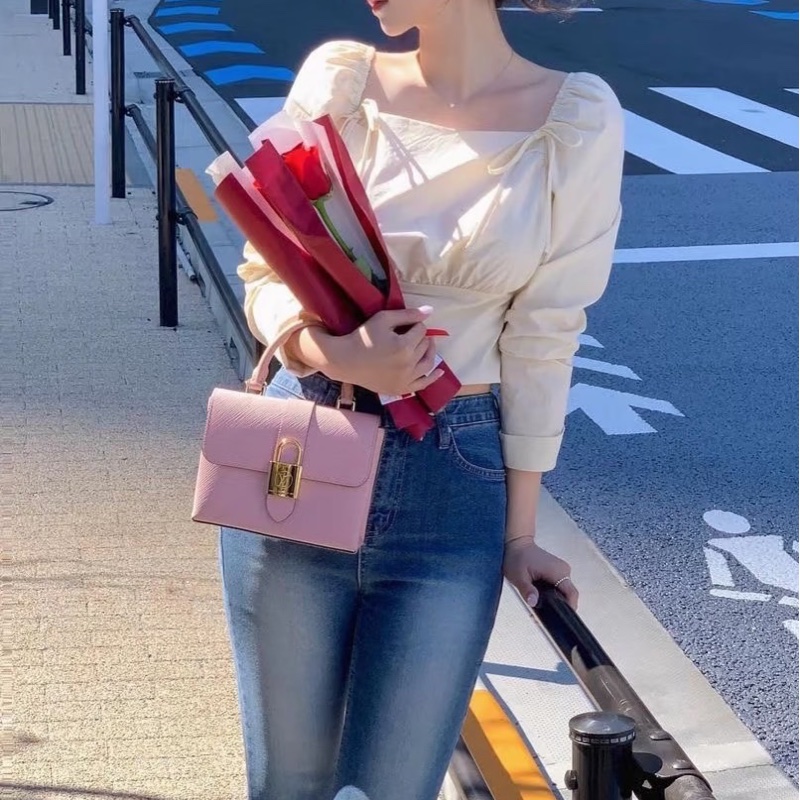 LV M52879 Locky BB二用斜背包-6