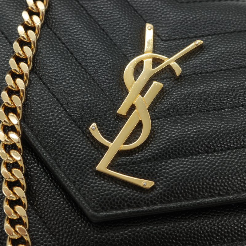 Saint Laurent 聖羅蘭  Cassandre WOC 黑色顆粒紋牛皮 金扣 鏈帶包 斜背包-5