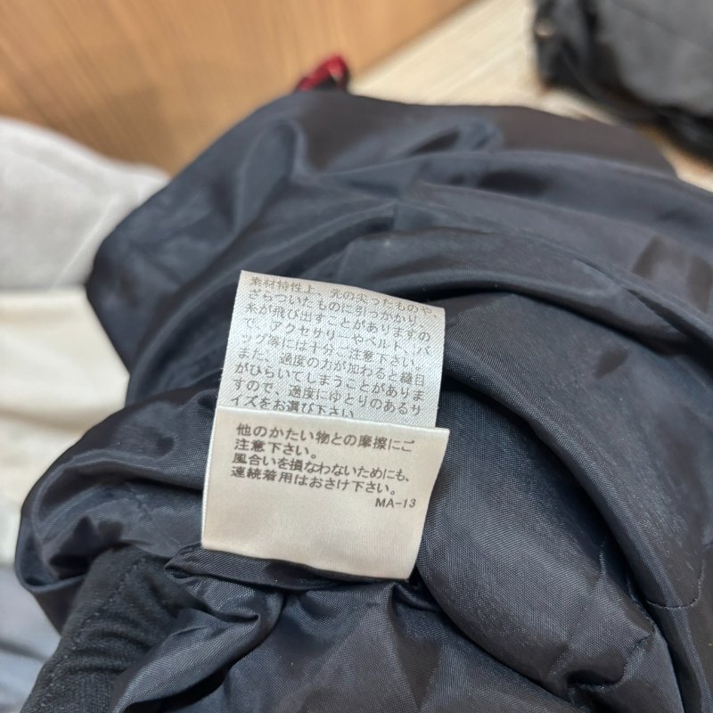 【美收精品】BURBERRY黑白紅色格子大衣 5-10-12