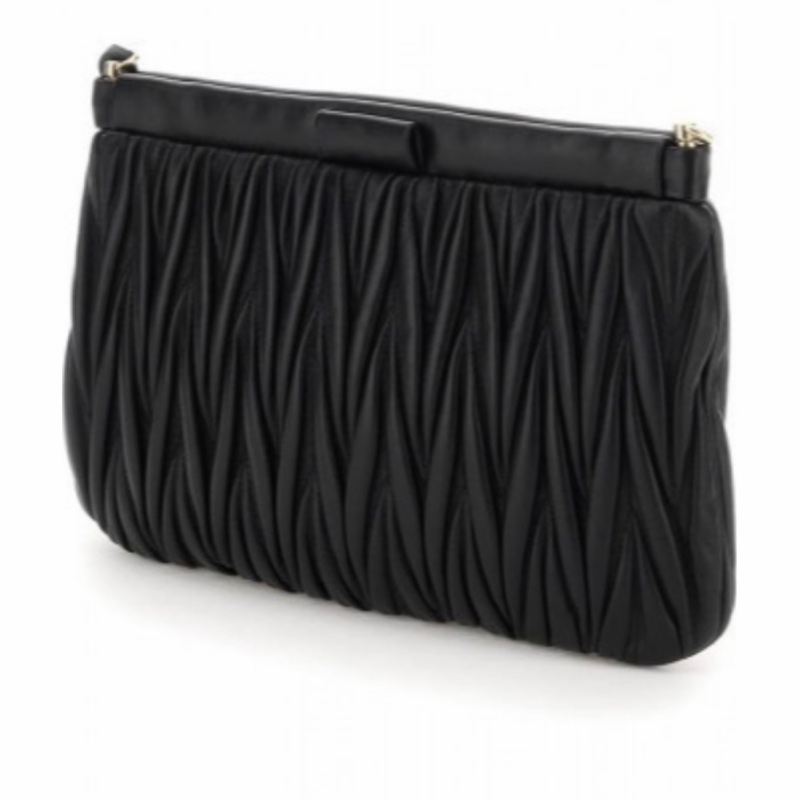 Miu Miu 女士 Matelassé 徽標單肩包均碼碼25cm*16.5cm-2