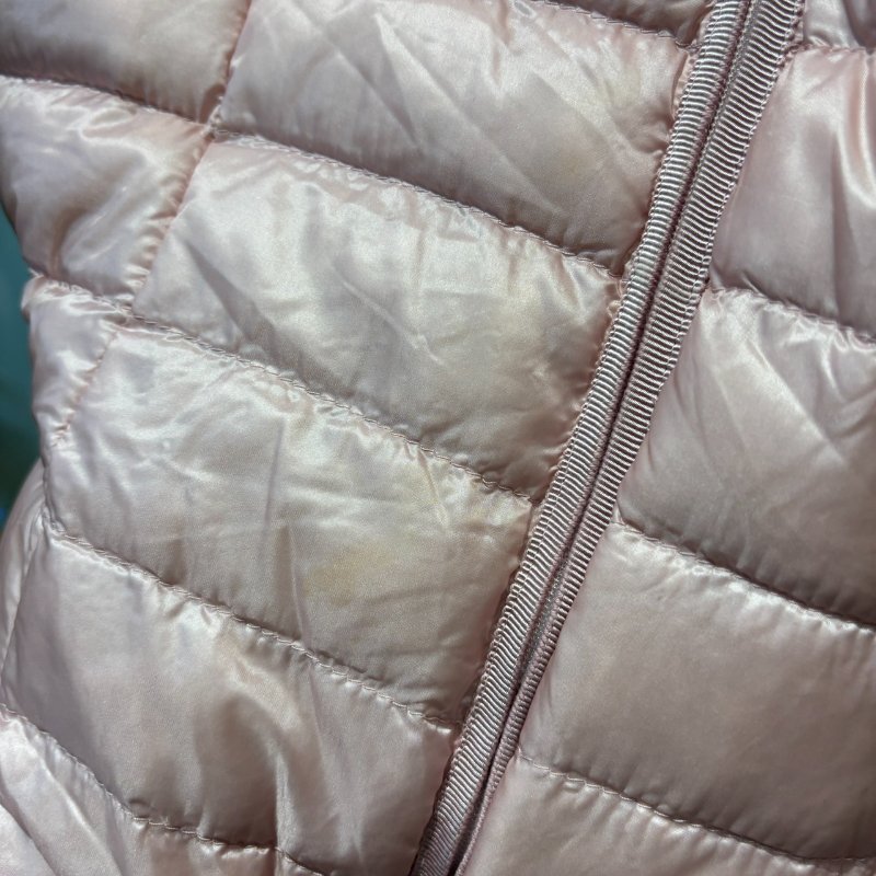 【美收精品】Moncler淡粉色羽絨外套 5-27-5