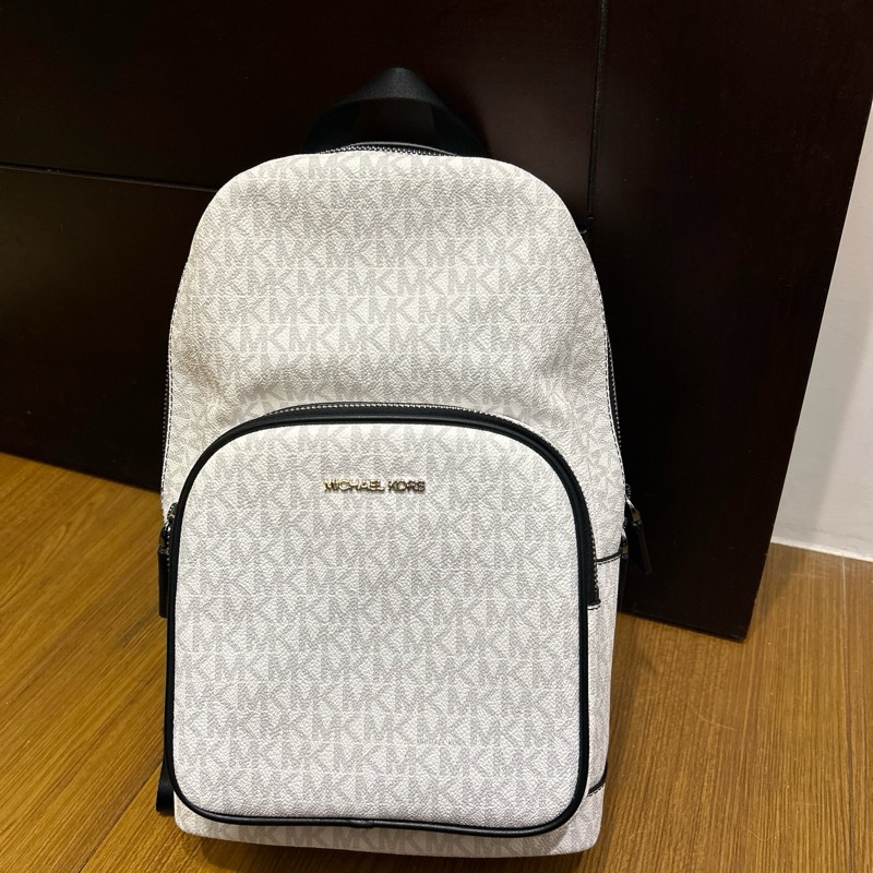 MICHAEL KORS COOPER滿版前口袋側背胸包-6