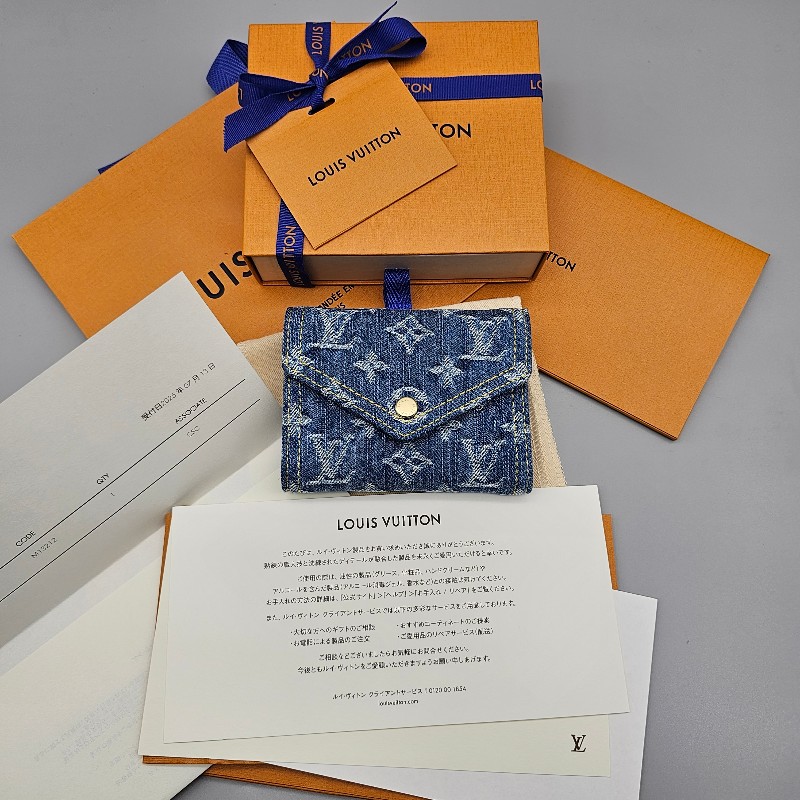 LV Victorine denim 錢包 resort系列 M13212 單寧牛仔短夾 2025
新款-5