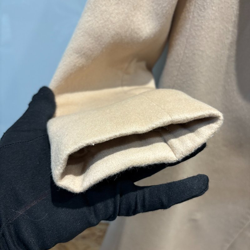 【美收精品】DOLCE＆GABBANA米白色大衣 5-29-6