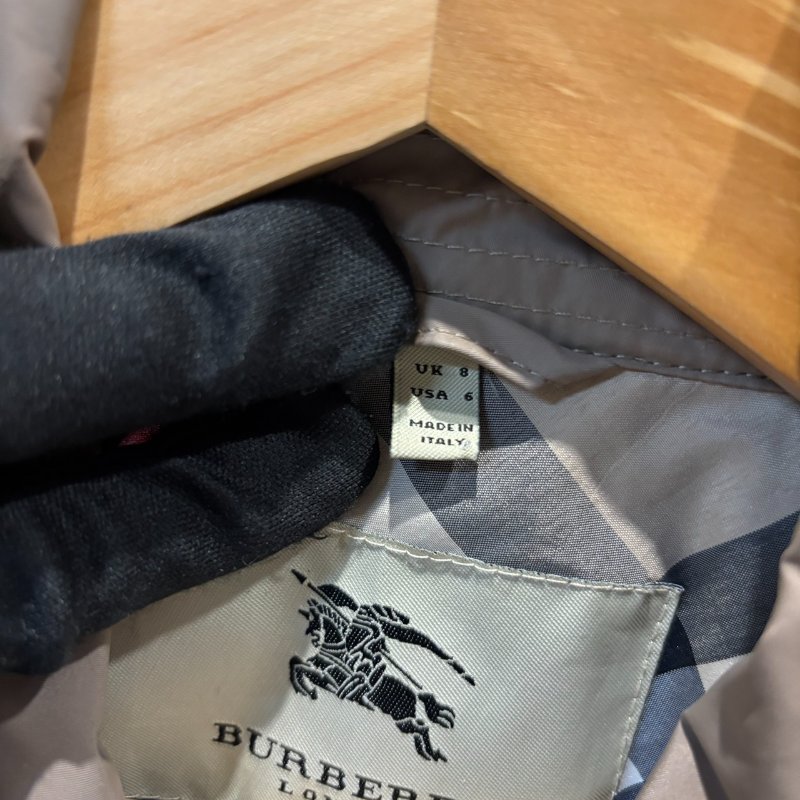 【美收精品】BURBERRY茶色短版外套 4-953-5