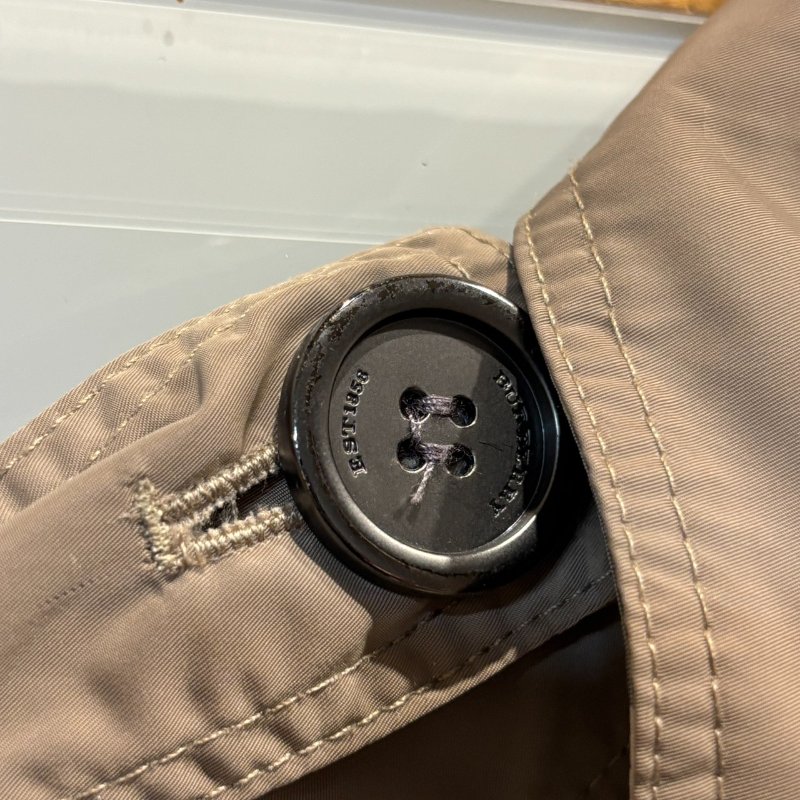【美收精品】BURBERRY茶色短版外套 4-953-7