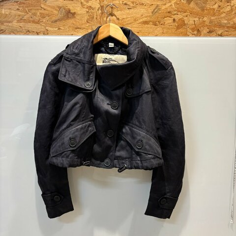 【美收精品】BURBERRY黑色短版外套 4-952