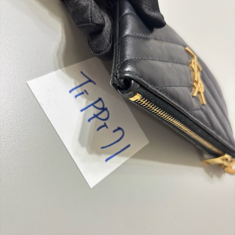 Saint Laurent YSL 山形皮革鑰匙零錢包 卡包 錢包 鑰匙包 包內自帶鑰匙釦環 黑金-10