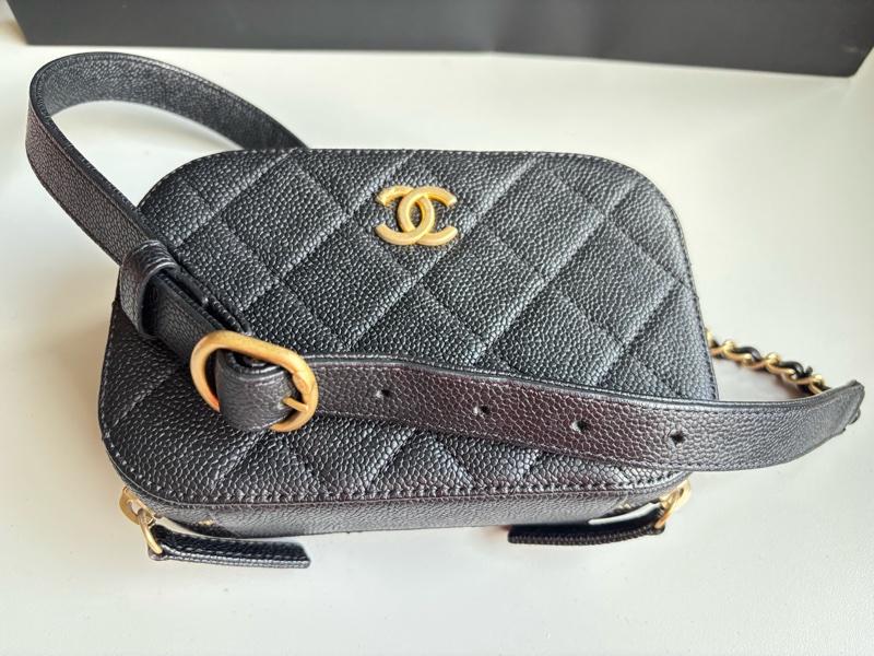 香奈兒隱藏版 chanel 經典黑金荔枝牛皮 黑魚子醬皮革 相機腰包-3