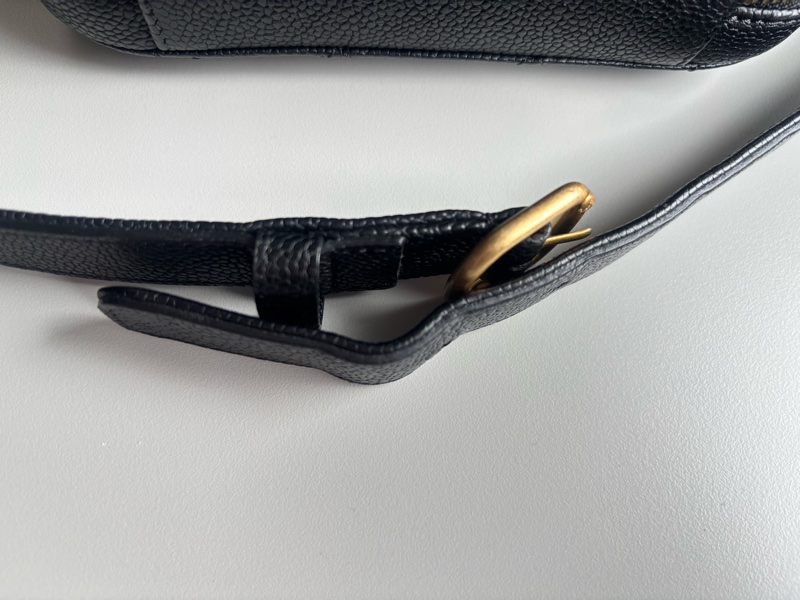 香奈兒隱藏版 chanel 經典黑金荔枝牛皮 黑魚子醬皮革 相機腰包-6