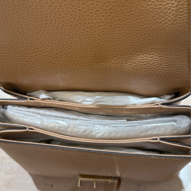 Gucci 全新 秋冬百搭風琴包經典荔枝紋-2