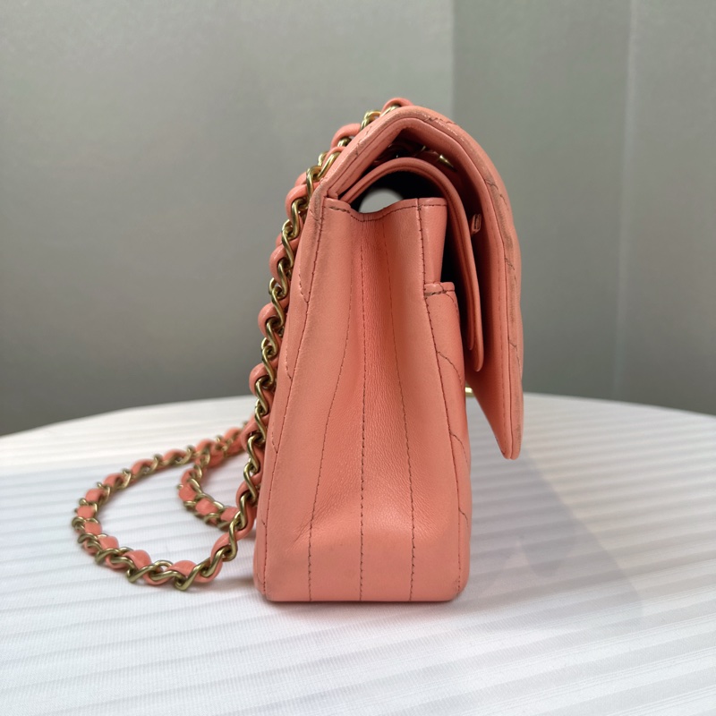 香奈兒/Chanel Chevron 經典CF V紋金扣珊瑚粉色牛皮單肩斜背包25.5x7x15cm-4