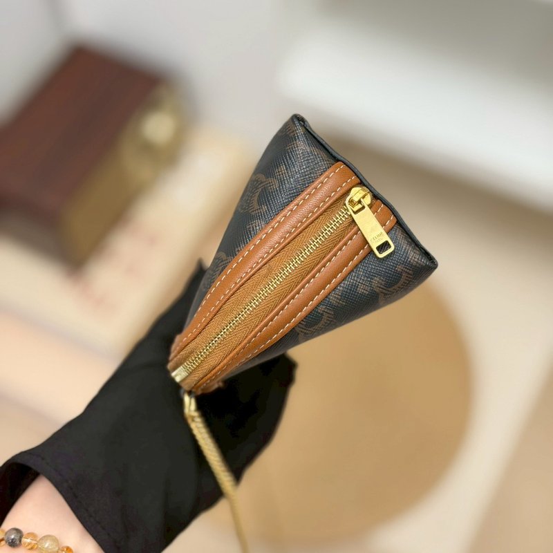 🏷Celine 瑟琳．Mini 貝殼包-2