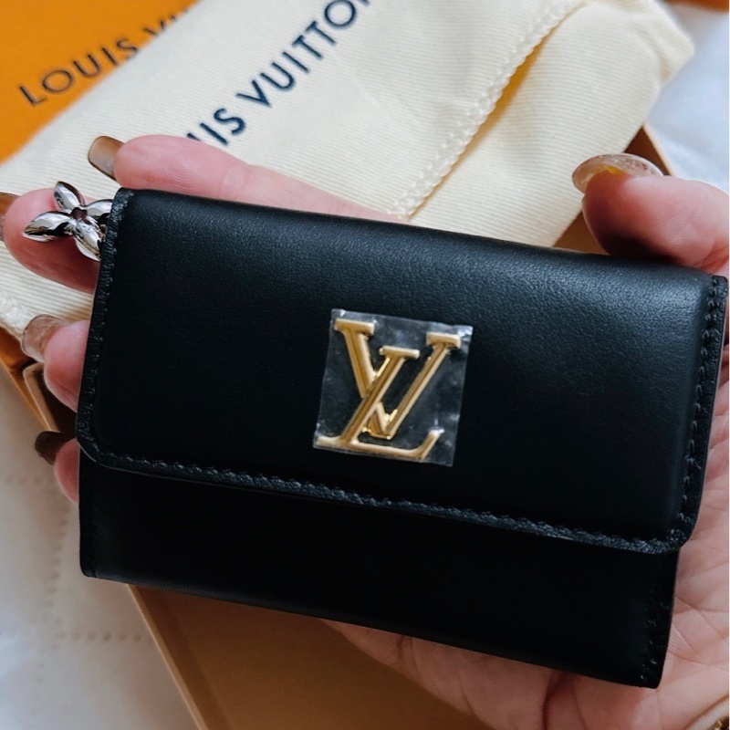 全新正品 LV三折短夾M15081 Mini Trifold Wallet LV Bloom-8