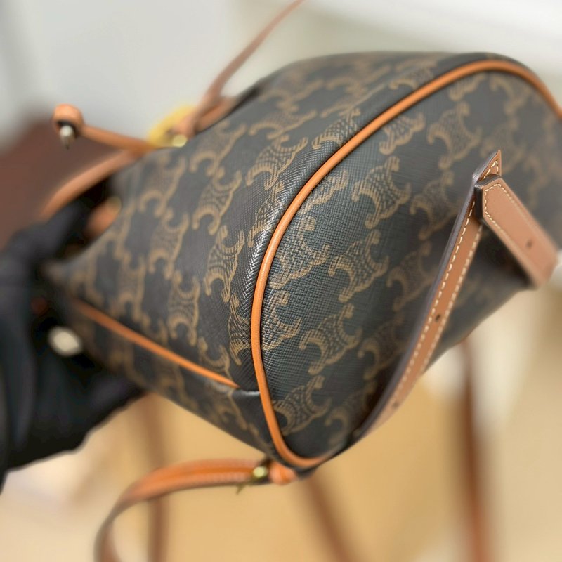 🏷Celine 瑟琳．Triomphe 老花後背包 小號/客人寄賣-4