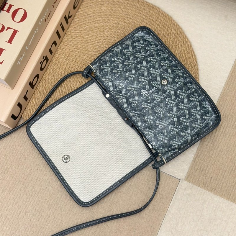 （最難買的灰色來了🩶）🏷Goyard 高雅德 ．Plumet 信封包-15