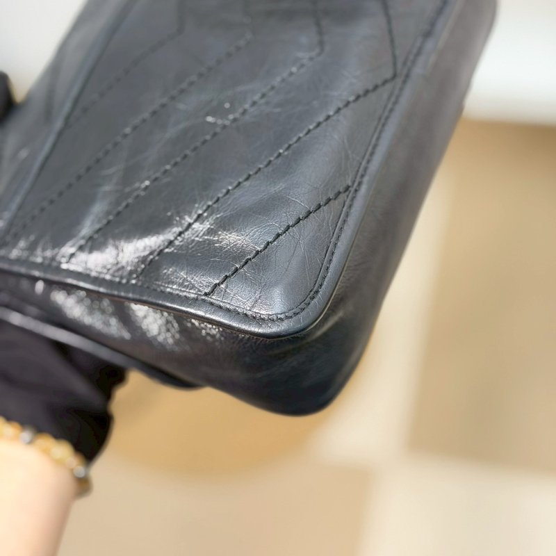 (全黑鐵標!稀有!更帥氣😎)🏷YSL 聖羅蘭.Niki Baby 新款D扣 So Black-6