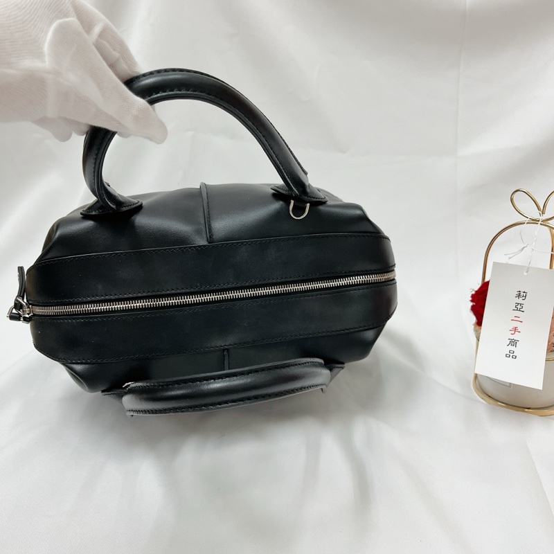 莉亞精品♡ Tods 黑皮革兩用包-5