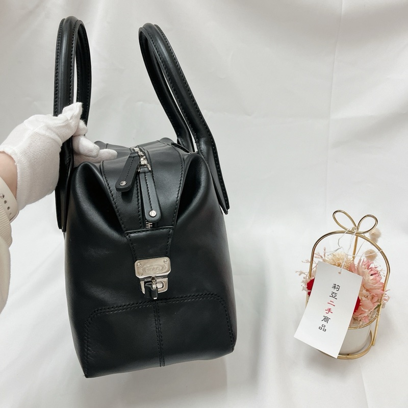 莉亞精品♡ Tods 黑皮革兩用包-8