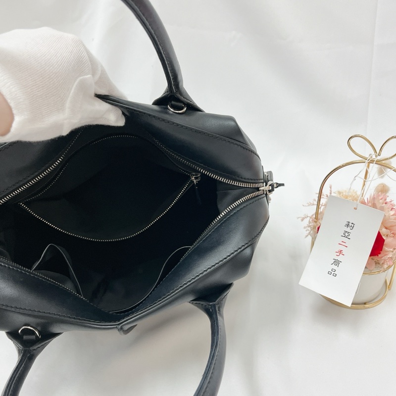 莉亞精品♡ Tods 黑皮革兩用包-19