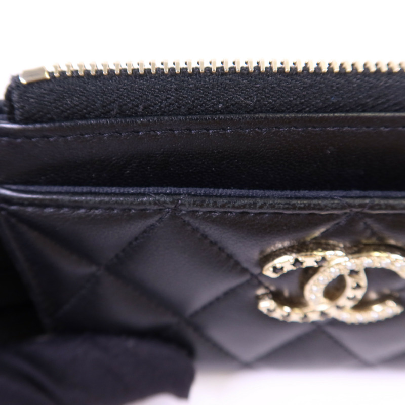 CHANEL 羊皮皮革Card Case金扣卡片套-13