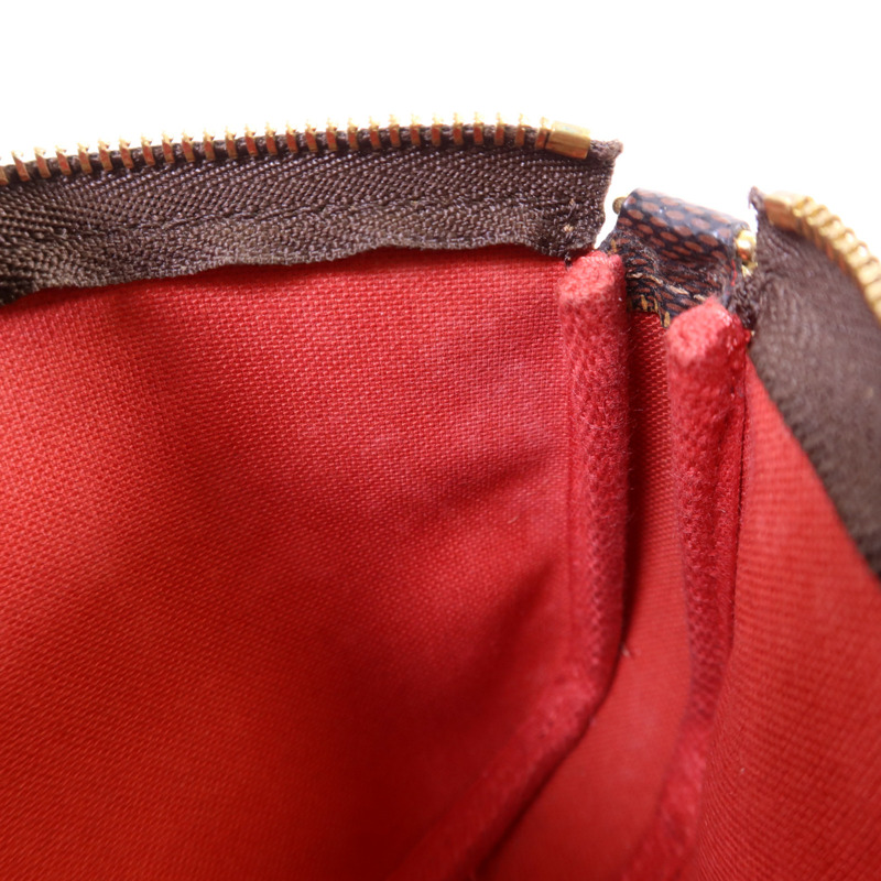 LOUIS VUITTON Damier Mini Pochette Accessories 金扣手拿包-13