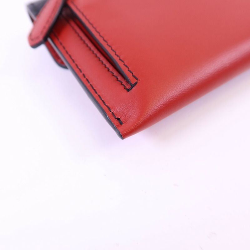 PRADA 牛皮皮革Clutch銀扣手拿包-12